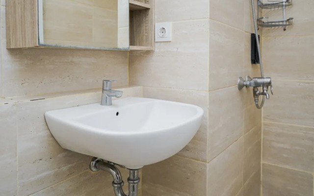 Comfort Living Studio Apartment at Springwood Residence Tangerang