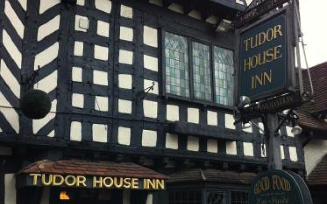 The Tudor House Inn