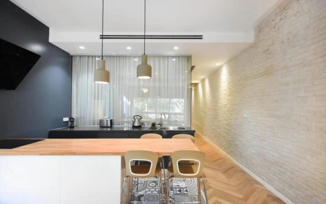 Architect Luxurious 2BR in Ruppin street by HolyGuest