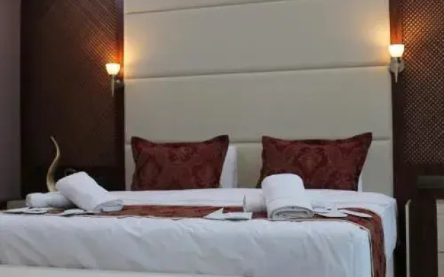 Liko Suite Hotel