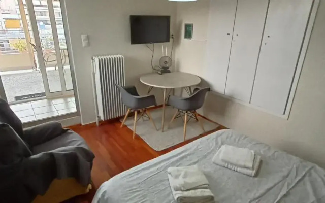 5th floor studio with views and a huge balcony