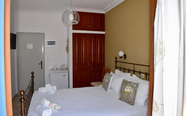 Minoa Hotel