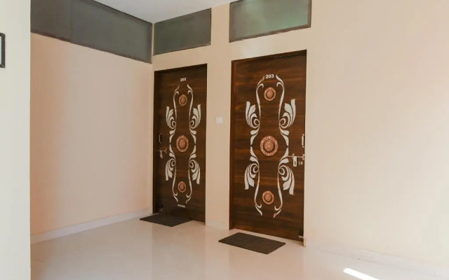 Siya Hotel by OYO Rooms