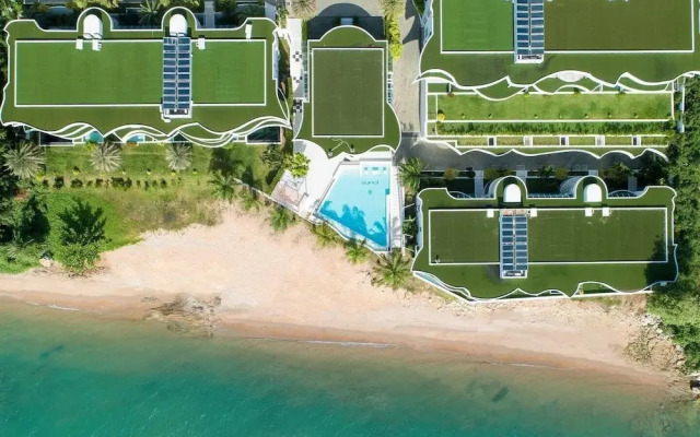 Ocean Beachfront Smart Unit