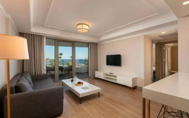 Reo Hotel & Spa
