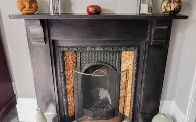 Beautiful spacious Victorian flat Central Southsea