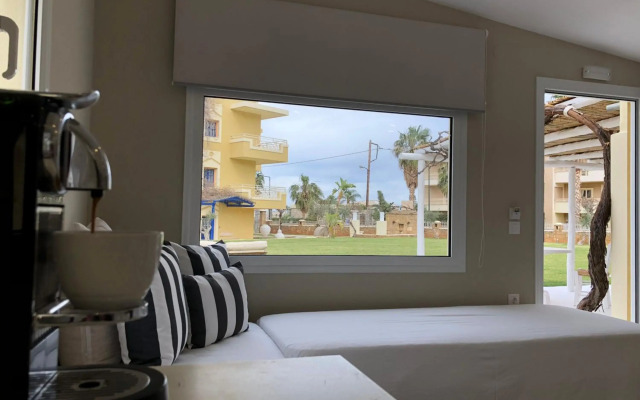 Parthenis Hotel & Suites