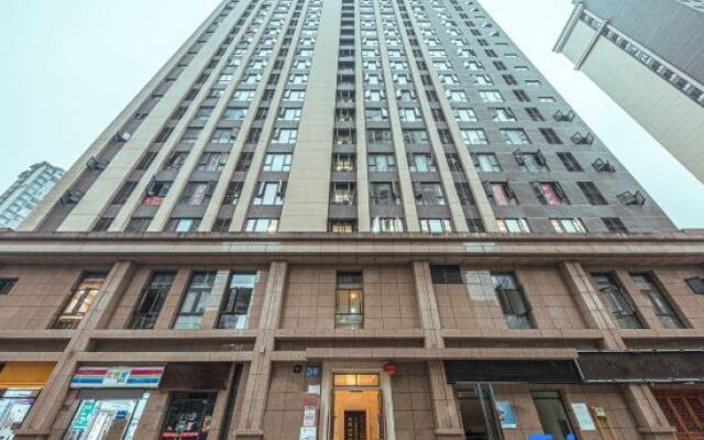 Sansan Hotel (Chongqing Longhu Shidai Tianjie)