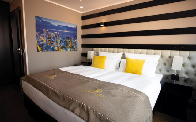 Skyline Hotel