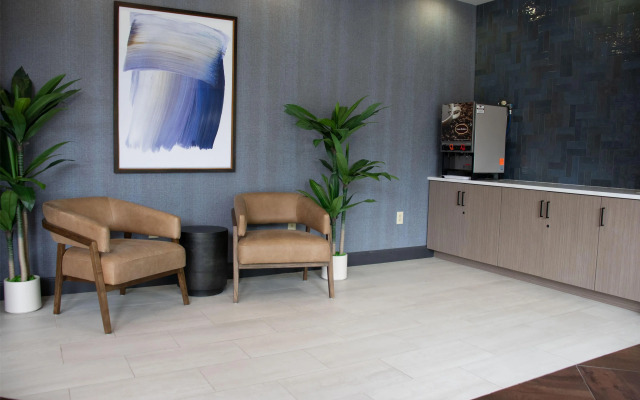 Wyndham Bloomington - Mall of America