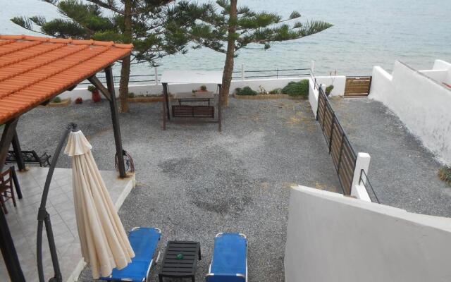 Frosso's Sea Apartments