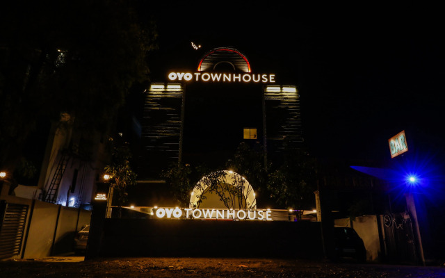 OYO Townhouse 155 Hotel Satya