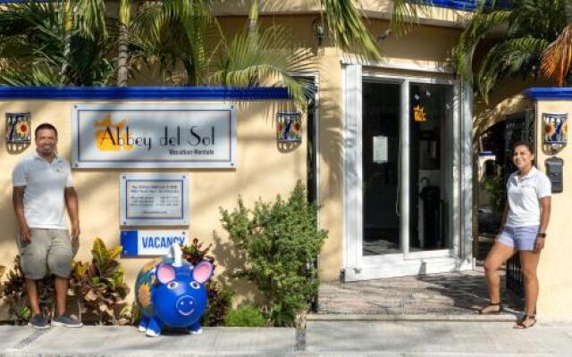 Abbey del Sol - Apt #7