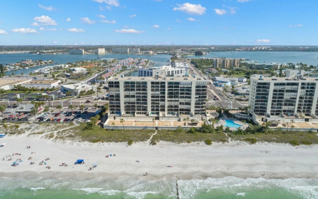 Ocean Sands 1107