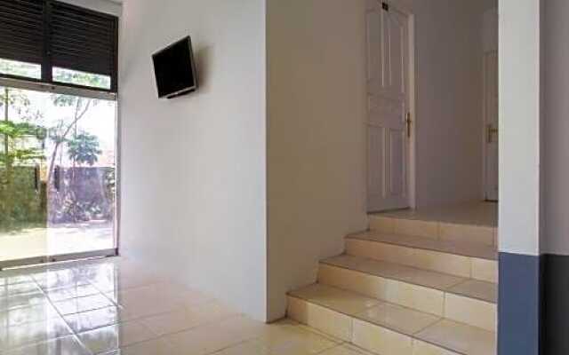 Ceria Residence Near AhmadYani International Airport Semarang