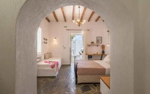 Anastasias Rooms Triovasalos