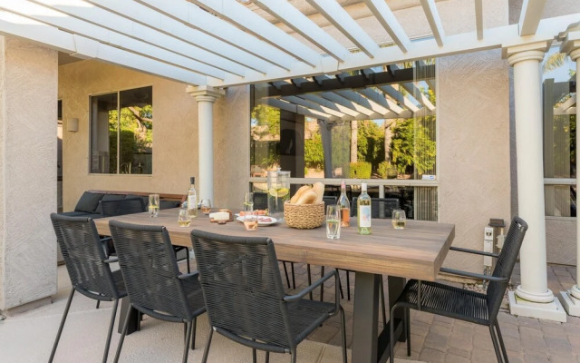 Dwight in Scottsdale