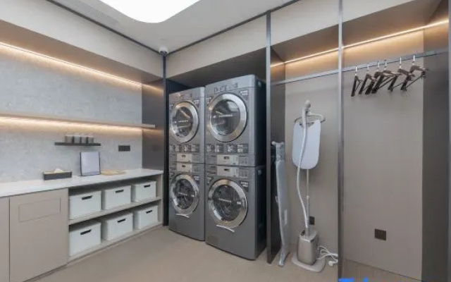 JI Hotel (Shanghai New International Expo Center Longyang Road Subway Station)