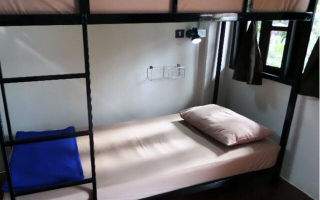 Deejai Chiang Mai Backpackers - Adults Only
