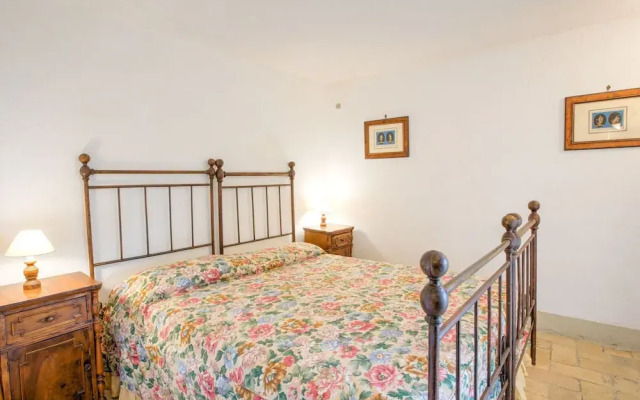Spacious Villa in Sermugnano With Private Swimming Pool