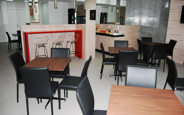 Hotel Valerim Itajaí