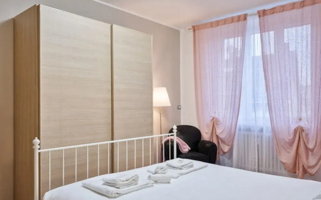 Borgo Dora Balcony Flat