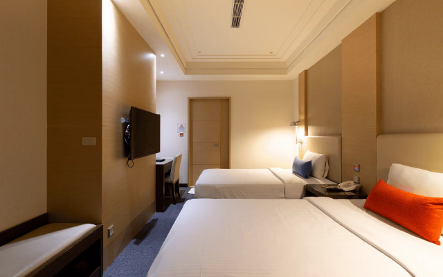 Ever Delightful Business Hotel