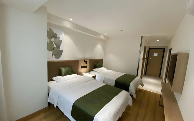 GreenTree Inn Handan Train Station Express Hotel