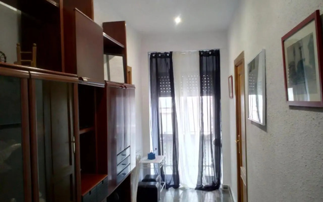 Lola Apartment Encorts