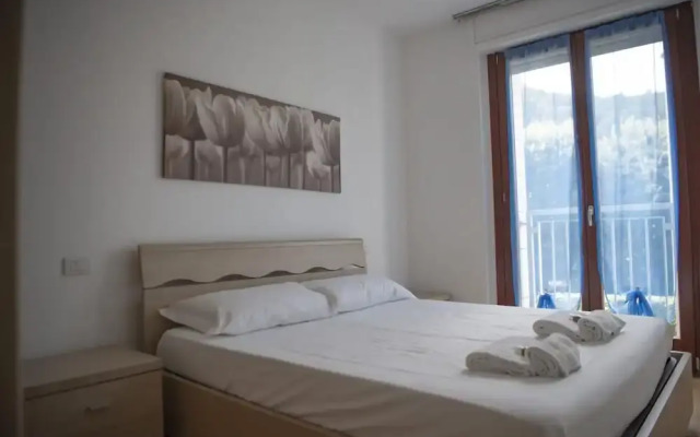 Como Comfort Flat by Wonderful Italy