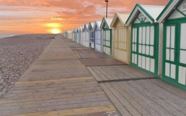 Maisonnette Calme Ã€ 2 Pas Du Bord De Mer