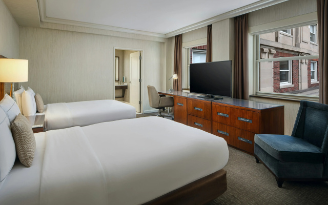 Hilton Chicago