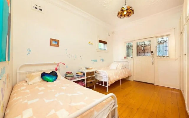 Wonderful Family Home H406