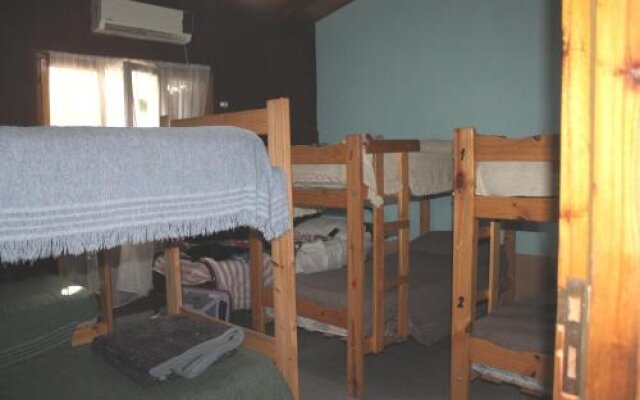 Hostel Rogupani