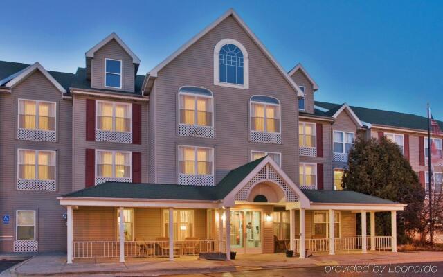 Country Inn & Suites by Radisson, Birch Run-Frankenmuth, MI