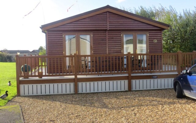 Jolie Lodge