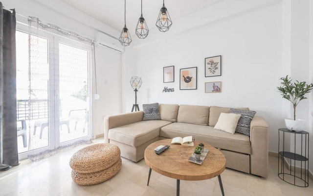 Live As A Greek in Athena