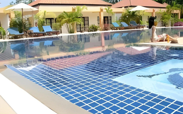 Khaolak Palm Hill Resort