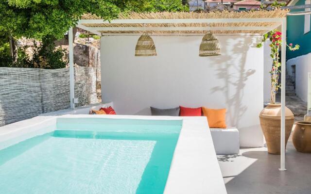 Bohemian Nest - Cheerful 2-Bedroom Villa with pool