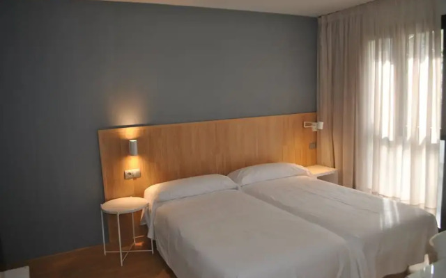 Hostal Universitat Cervera