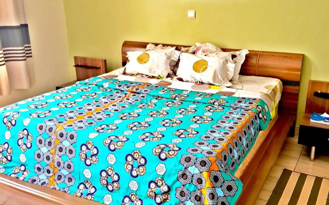 Yambi Guesthouse