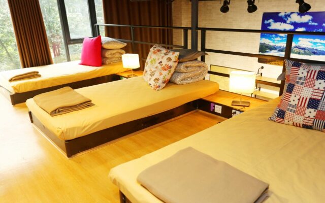 Wutongli Youth Hostel