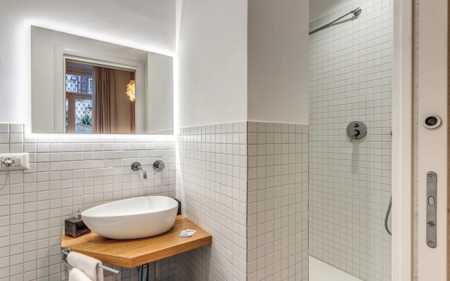 La Corte di Partenope