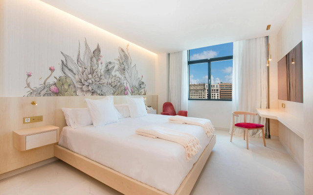45 Times Barcelona Hotel