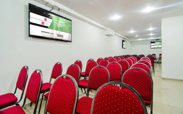 Parque 63 Hotel