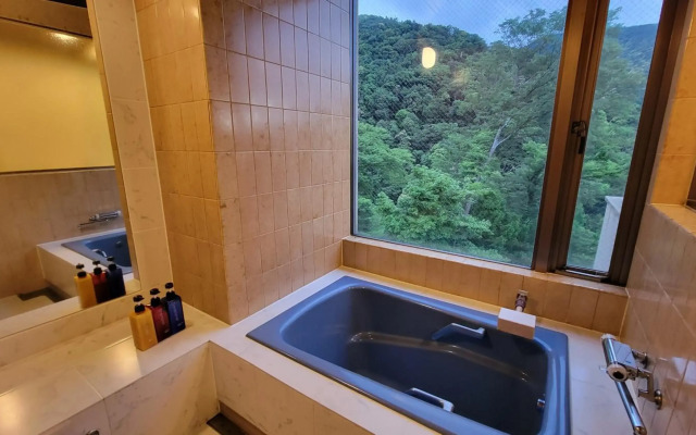 Onsen Hostel K's House Hakone