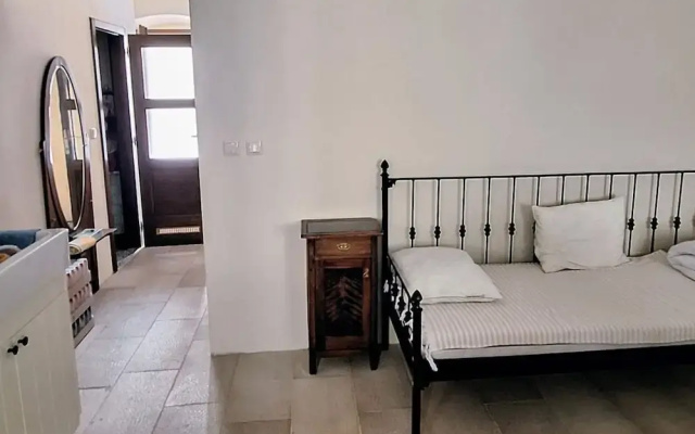 La Casa Nostra Apartments