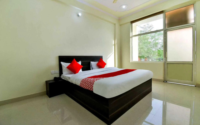 Collection O 70344 Hotel Arjun Palace Banquet