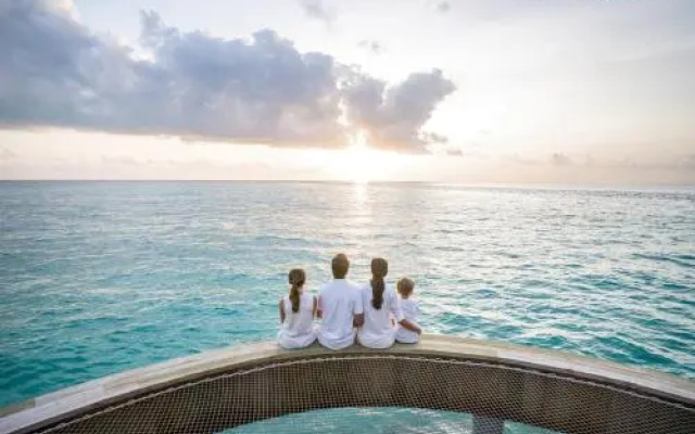 InterContinental Maldives Maamunagau Resort by IHG