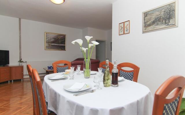 Apartments Villa Alex